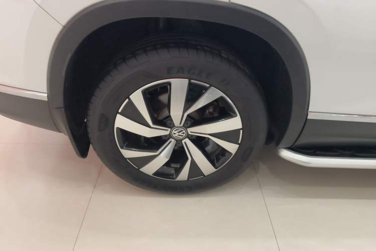 Used Volkswagen Tayron 2021 330TSI Two-Wheel Drive 30th Anniversary Edition Exterior 5