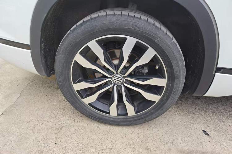 Used Volkswagen Tayron 2021 380TSI All-Wheel Drive R-Line Connected Version Exterior 5