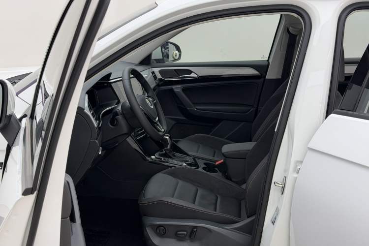 Used Volkswagen Tayron 2021 330TSI Two-Wheel-Drive 3rd Anniversary Limited Edition Exterior 8