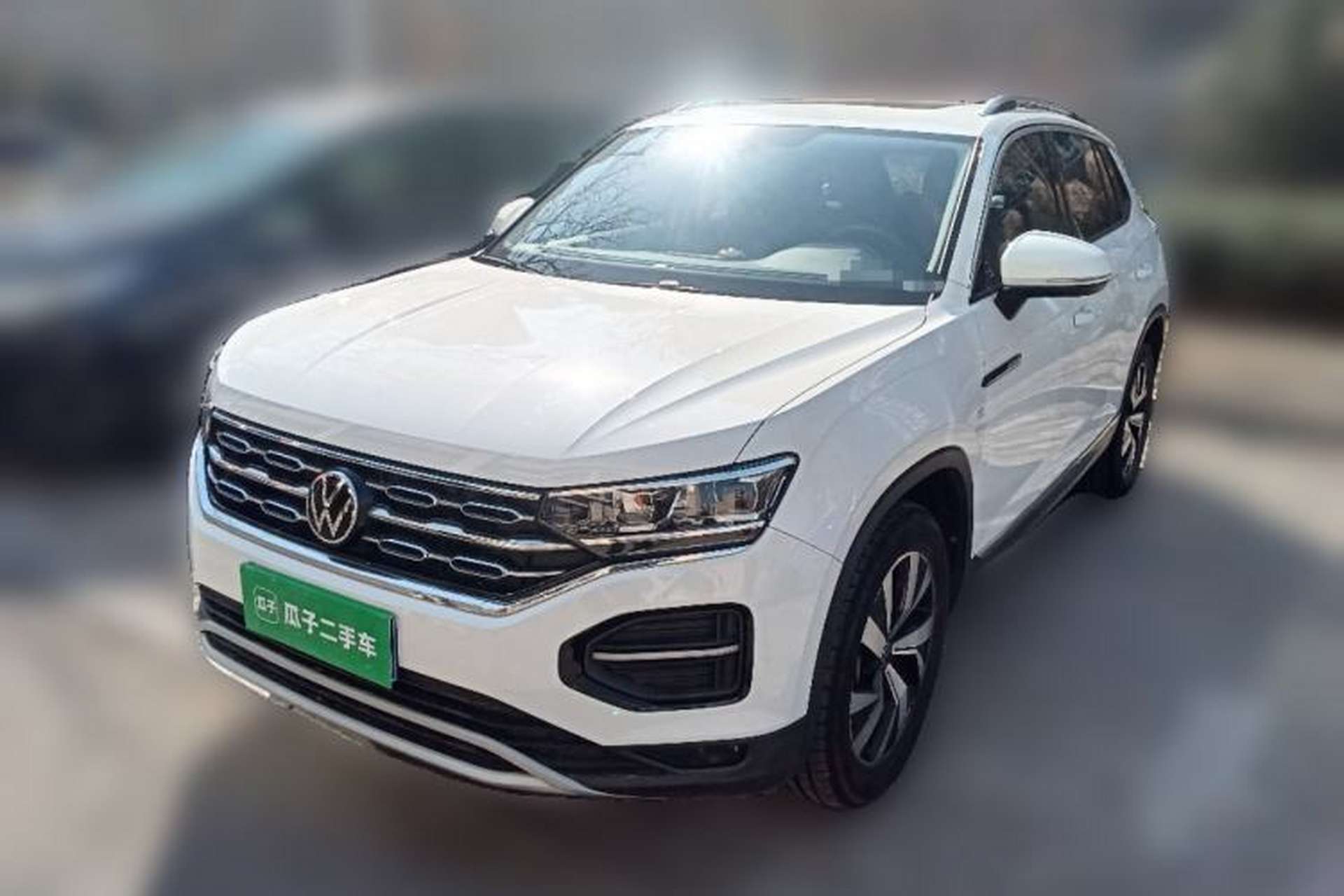 Used Volkswagen Tayron 2021 330TSI Two-Wheel-Drive 3rd Anniversary Limited Edition Front Left 45 Deg