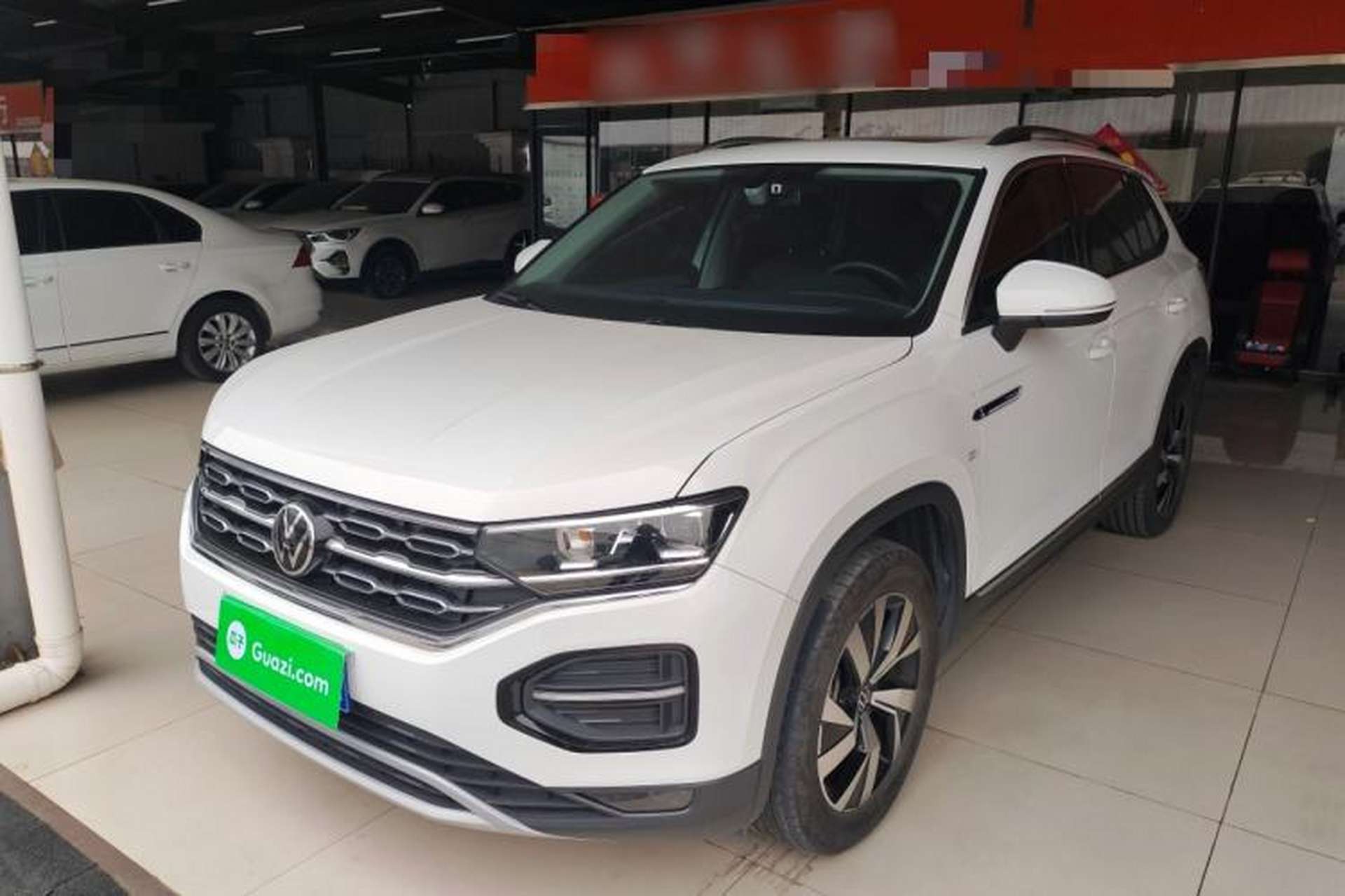 Used Volkswagen Tayron 2021 330TSI Two-Wheel-Drive 3rd Anniversary Limited Edition Front Left 45 Deg