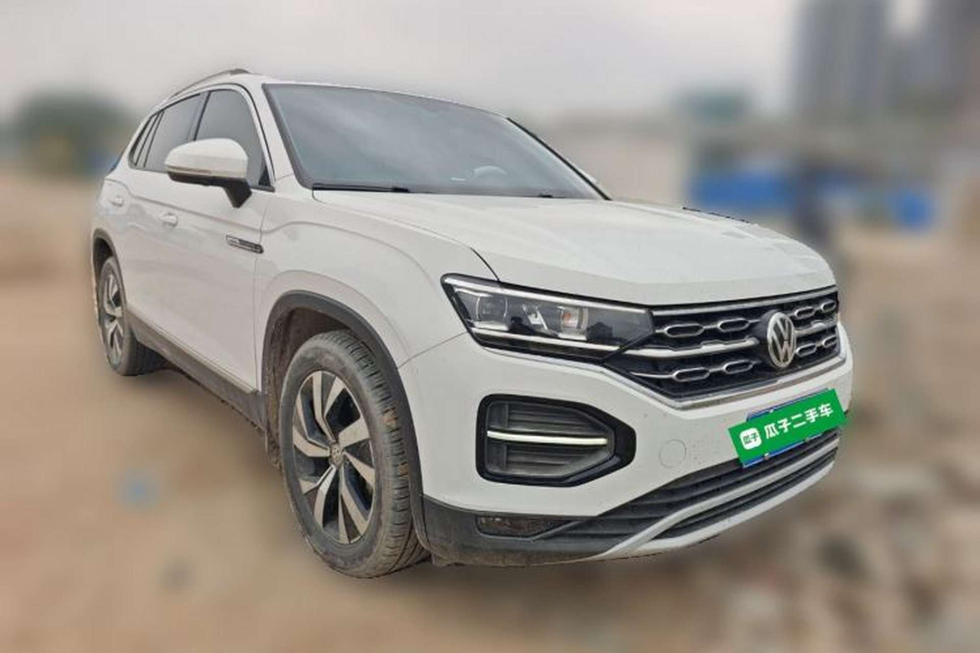 Used Volkswagen Tayron 2021 330TSI Two-Wheel Drive Luxury Smart Connectivity Version Front Right 45 Deg