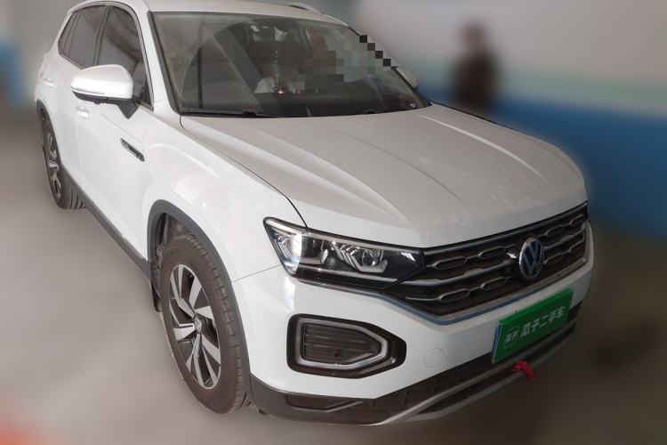 Used Volkswagen Tayron 2021 330TSI Two-Wheel Drive Luxury Connected Version Plus Front Right 45 Deg