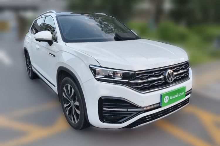 Used Volkswagen Tayron 2021 380TSI All-Wheel Drive R-Line Connected Version Front Right 45 Deg