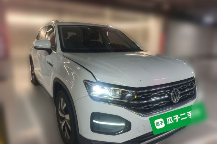Used Volkswagen Tayron 2021 330TSI Two-Wheel Drive Luxury Smart Connectivity Version Front Right 45 Deg