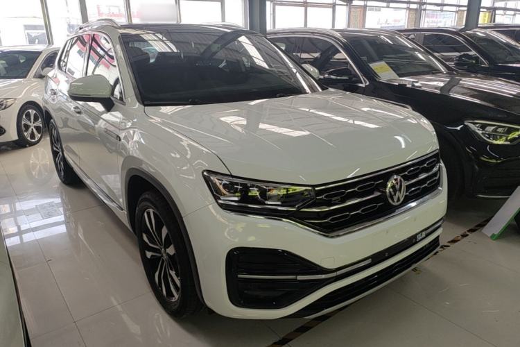 Used Volkswagen Tayron 2021 380TSI All-Wheel Drive R-Line Connected Version Front Right 45 Deg