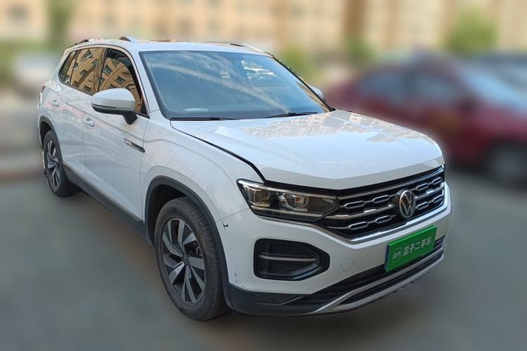 Used Volkswagen Tayron 2021 330TSI Two-Wheel-Drive 3rd Anniversary Limited Edition Front Right 45 Deg