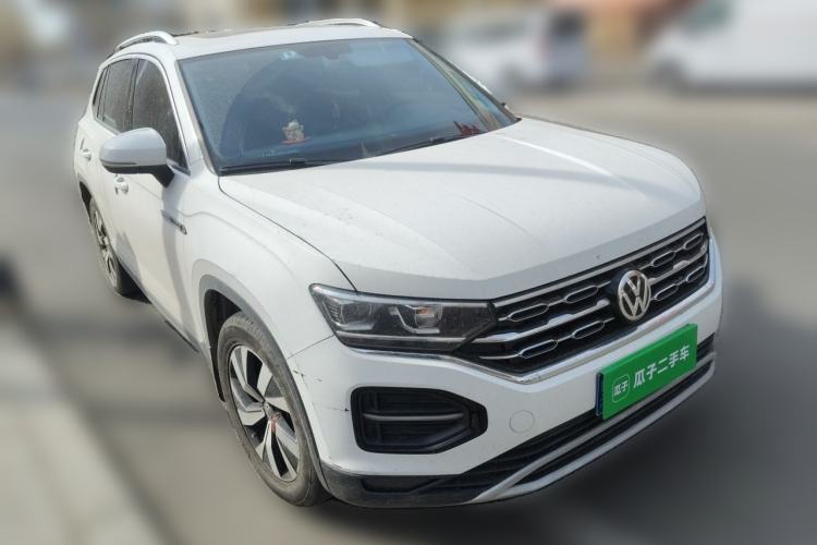 Used Volkswagen Tayron 2021 330TSI Two-Wheel Drive Luxury Smart Connectivity Version Front Right 45 Deg