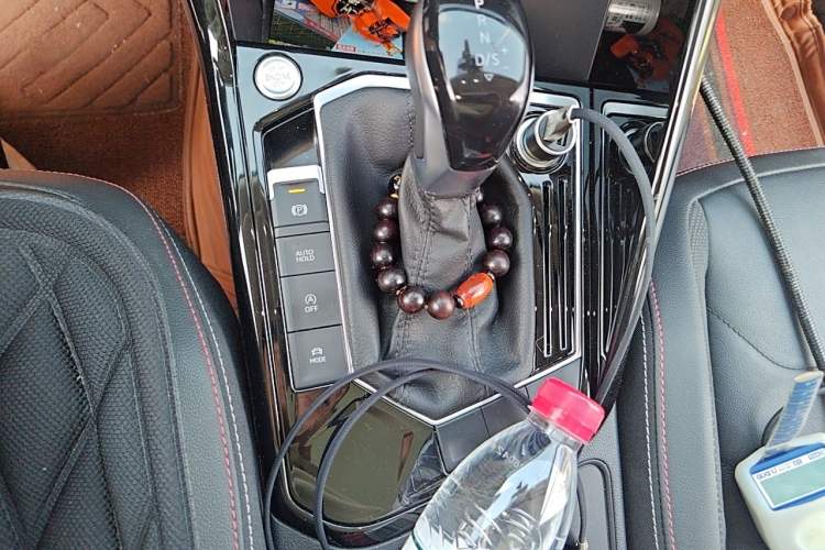 Used Volkswagen Tayron 2021 280TSI Two-Wheel Drive Luxury Smart Connectivity Version Gear Lever