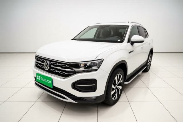 Ojetý Volkswagen Tayron 2021 280TSI Two-Wheel Drive Luxury Smart Connectivity Version