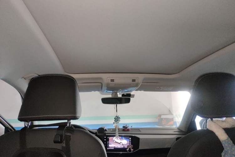 Used Volkswagen Tayron 2021 330TSI Two-Wheel Drive Luxury Connected Version Plus Headliner