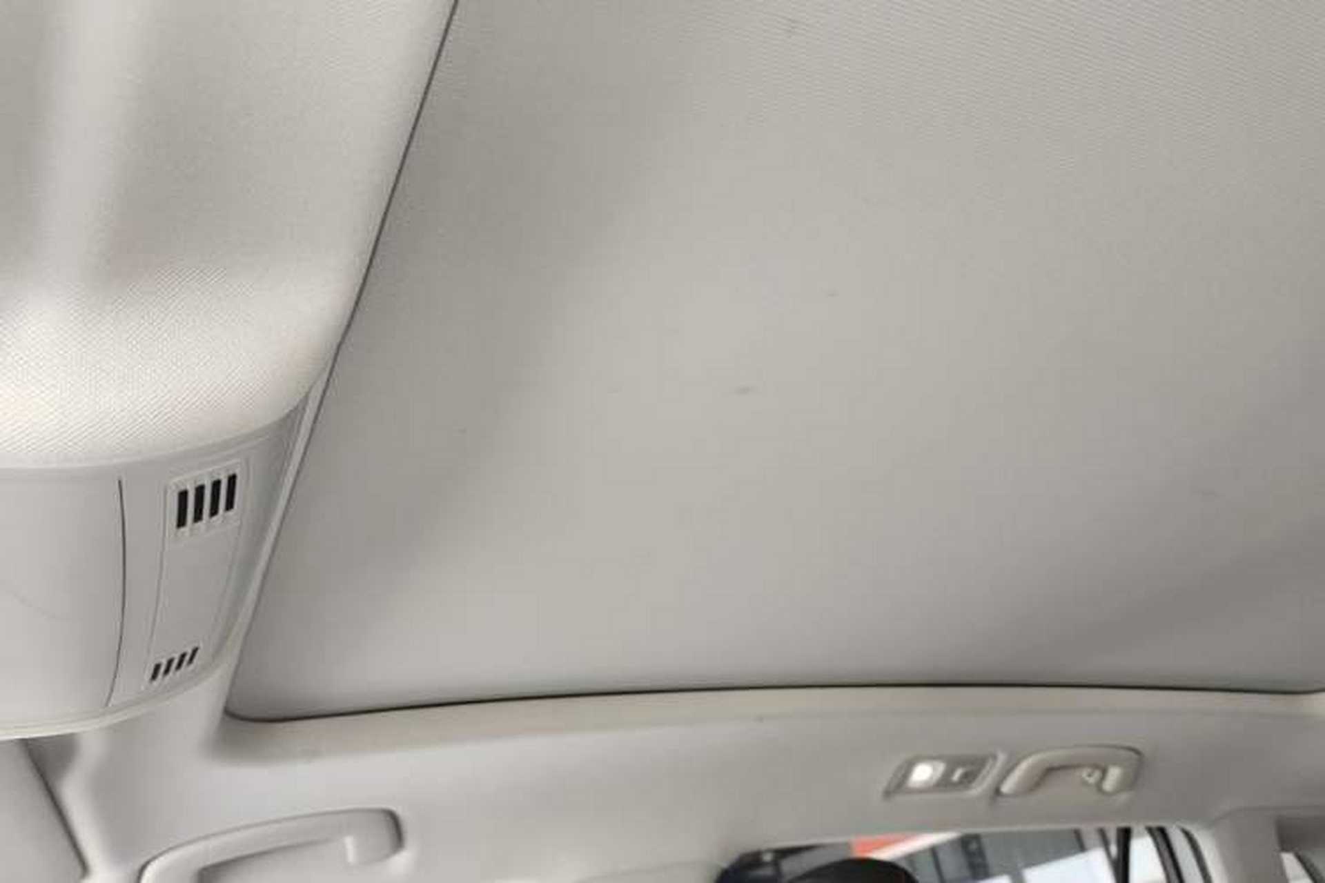 Used Volkswagen Tayron 2021 330TSI Two-Wheel-Drive 3rd Anniversary Limited Edition Headliner