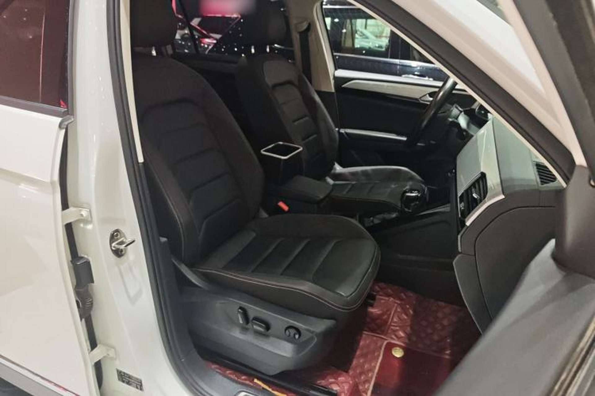 Used Volkswagen Tayron 2021 330TSI Two-Wheel Drive Luxury Smart Connectivity Version Interior 8