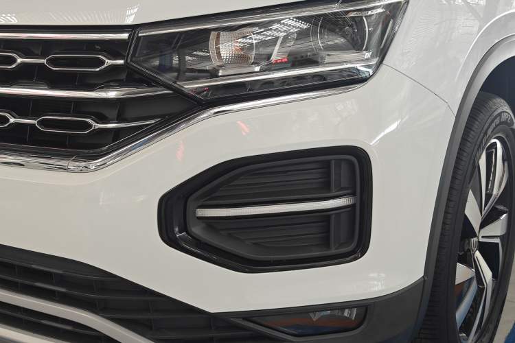 Used Volkswagen Tayron 2021 330TSI Two-Wheel Drive Luxury Smart Connectivity Version Left Front Headlight