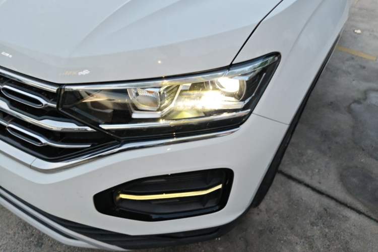 Used Volkswagen Tayron 2021 330TSI Two-Wheel Drive Luxury Smart Connectivity Version Left Front Headlight