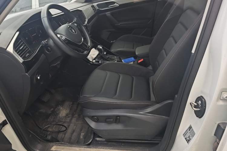 Used Volkswagen Tayron 2021 330TSI Two-Wheel-Drive 3rd Anniversary Limited Edition Left Front Seat