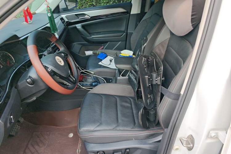 Used Volkswagen Tayron 2021 280TSI Two-Wheel Drive Luxury Smart Connectivity Version Left Front Seat