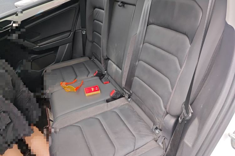 Used Volkswagen Tayron 2021 330TSI Two-Wheel Drive Luxury Smart Connectivity Version Left Rear Seat