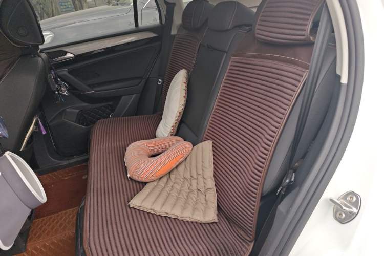 Used Volkswagen Tayron 2021 280TSI Two-Wheel Drive Luxury Smart Connectivity Version Left Rear Seat