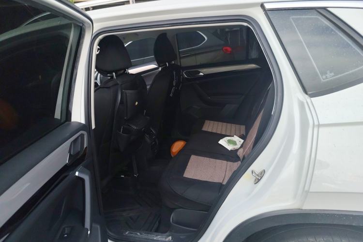 Used Volkswagen Tayron 2021 330TSI Two-Wheel-Drive 3rd Anniversary Limited Edition Left Rear Seat