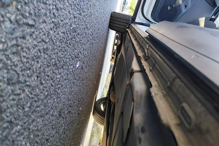 Used Volkswagen Tayron 2021 330TSI Two-Wheel Drive Luxury Connected Version Plus Left Side Sill