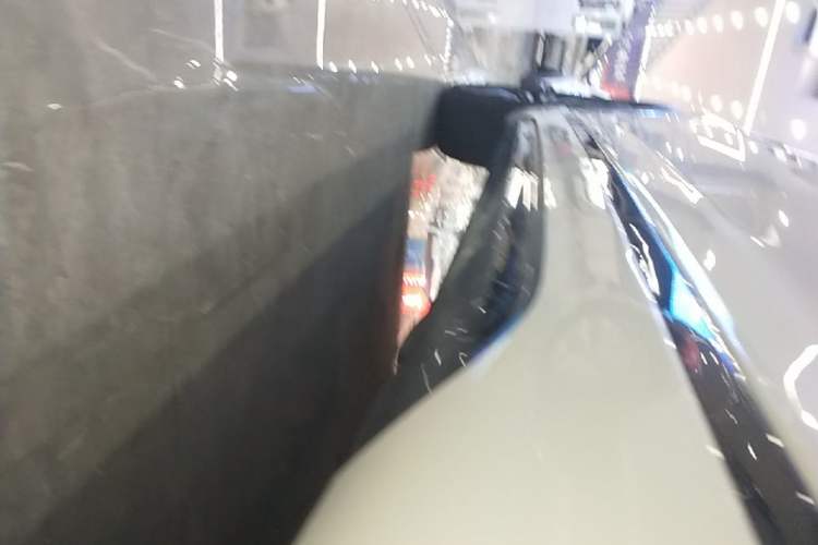 Used Volkswagen Tayron 2021 380TSI All-Wheel Drive R-Line Connected Version Left Side Sill