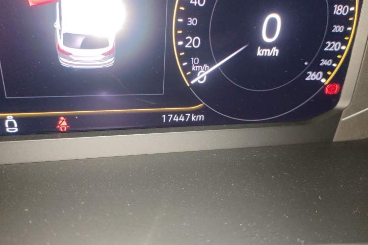Used Volkswagen Tayron 2021 330TSI Two-Wheel Drive Luxury Connected Version Plus Odometer Close Up