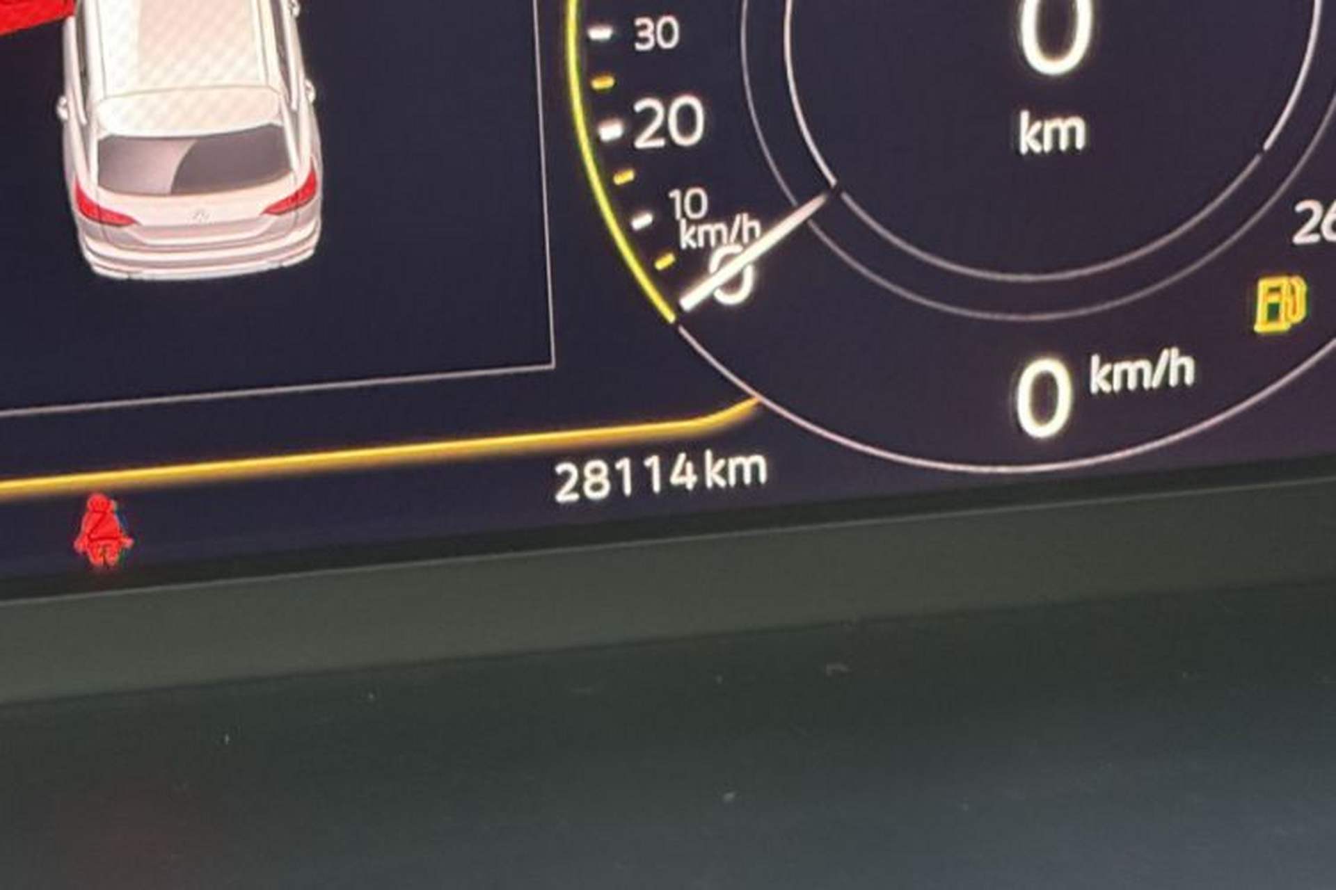 Used Volkswagen Tayron 2021 330TSI Two-Wheel-Drive 3rd Anniversary Limited Edition Odometer Close Up