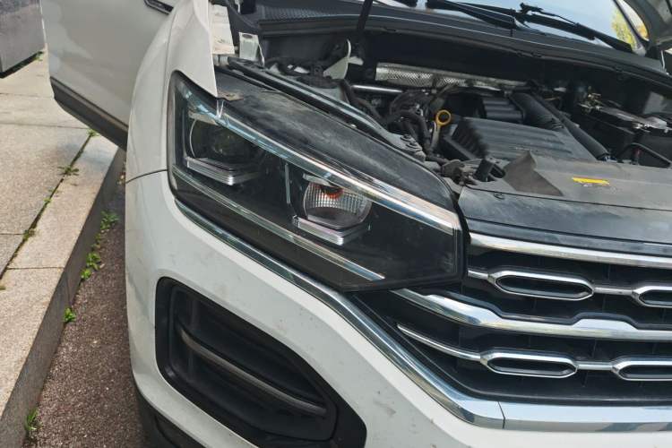 Used Volkswagen Tayron 2021 280TSI Two-Wheel Drive Luxury Smart Connectivity Version Right Front Headlight