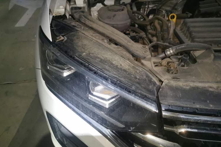 Used Volkswagen Tayron 2021 280TSI Two-Wheel Drive Luxury Smart Connectivity Version Right Front Headlight