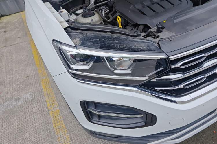 Used Volkswagen Tayron 2021 330TSI Two-Wheel Drive Luxury Smart Connectivity Version Right Front Headlight