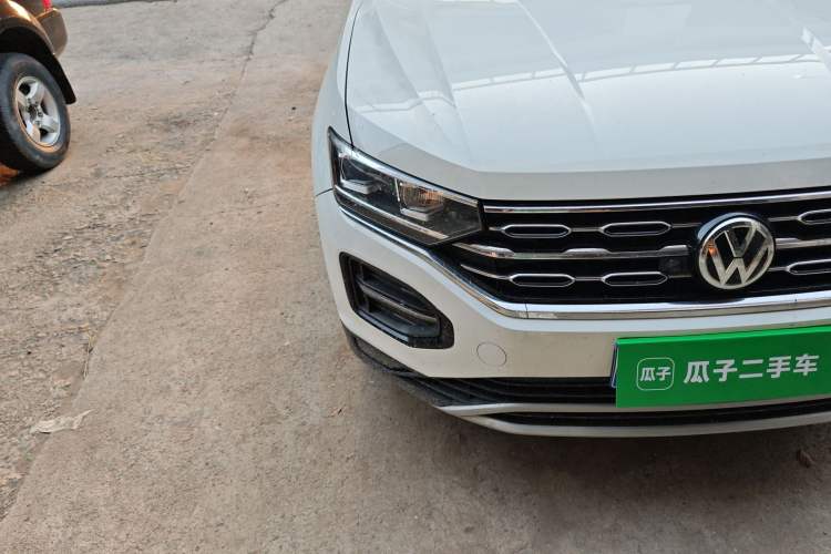 Used Volkswagen Tayron 2021 330TSI Two-Wheel Drive Luxury Smart Connectivity Version Right Front Headlight