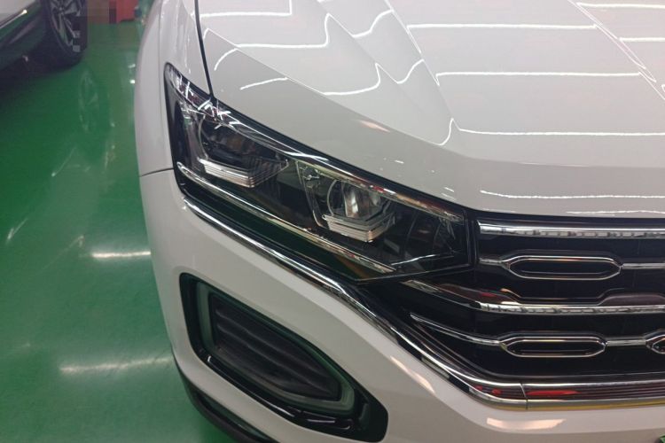 Used Volkswagen Tayron 2021 330TSI Two-Wheel Drive Luxury Connected Version Plus Right Front Headlight