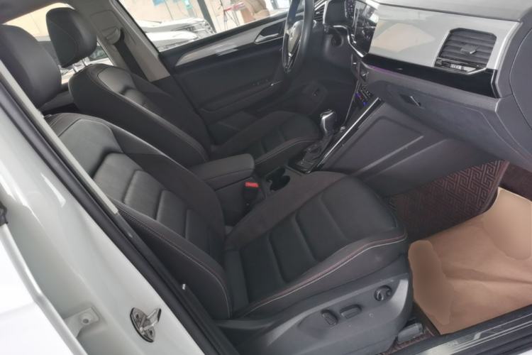 Used Volkswagen Tayron 2021 330TSI Two-Wheel Drive Luxury Smart Connectivity Version Right Front Seat