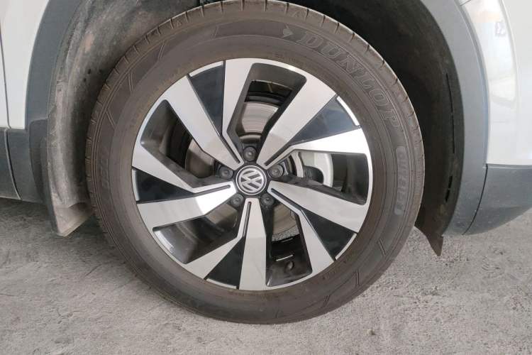 Used Volkswagen Tayron 2021 330TSI Two-Wheel Drive Luxury Connected Version Plus Right Front Wheel Hub