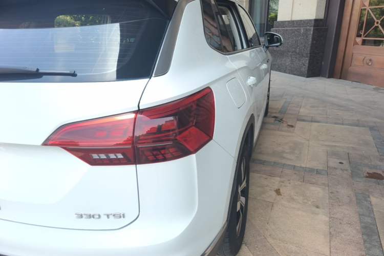 Used Volkswagen Tayron 2021 330TSI Two-Wheel Drive 30th Anniversary Edition Right Rear Taillight