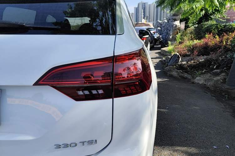Used Volkswagen Tayron 2021 330TSI Two-Wheel Drive Luxury Connected Version Plus Right Rear Taillight