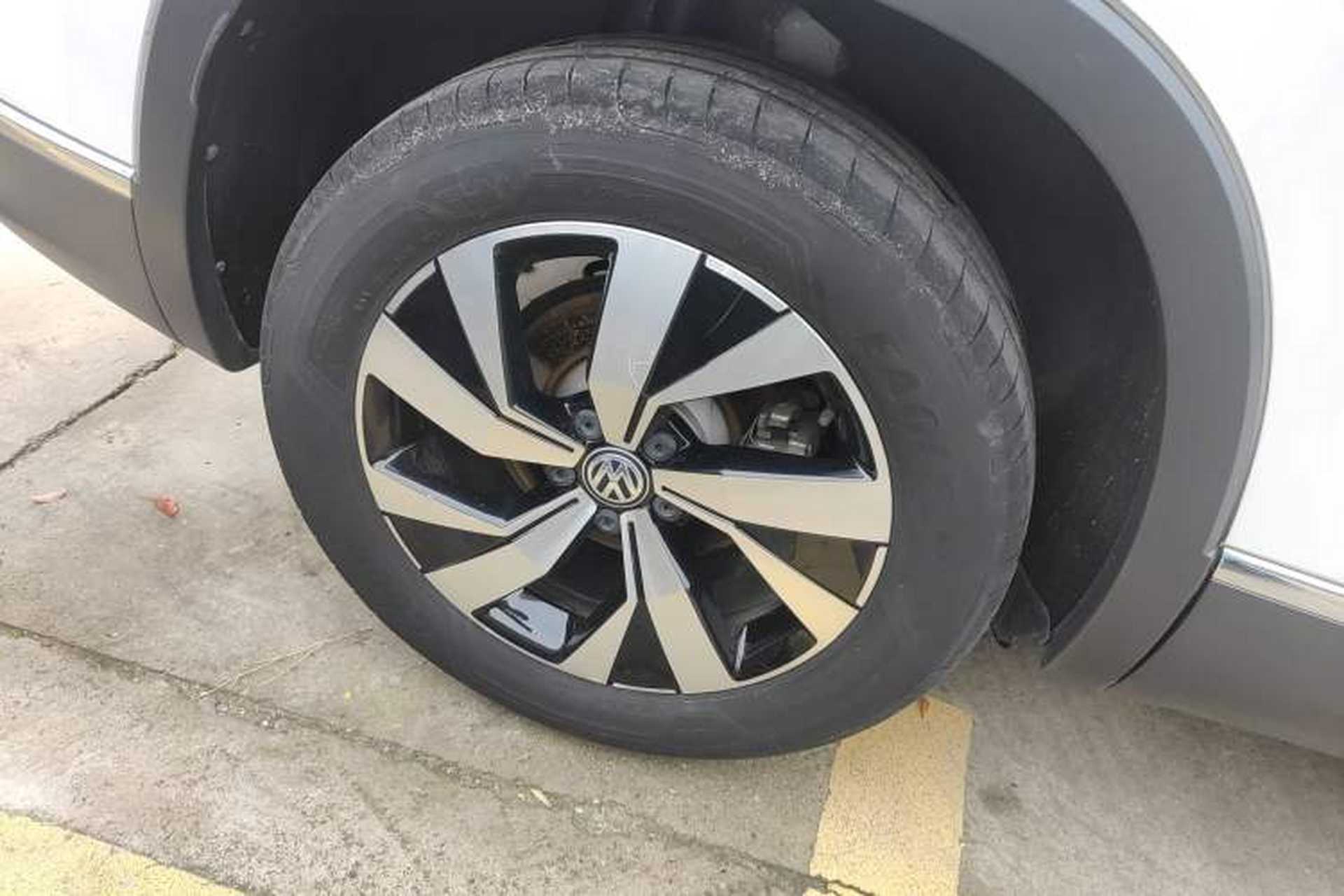 Used Volkswagen Tayron 2021 330TSI Two-Wheel Drive Luxury Smart Connectivity Version Right Rear Wheel Hub