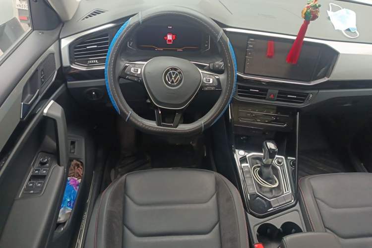 Used Volkswagen Tayron 2021 330TSI Two-Wheel-Drive 3rd Anniversary Limited Edition Steering Wheel