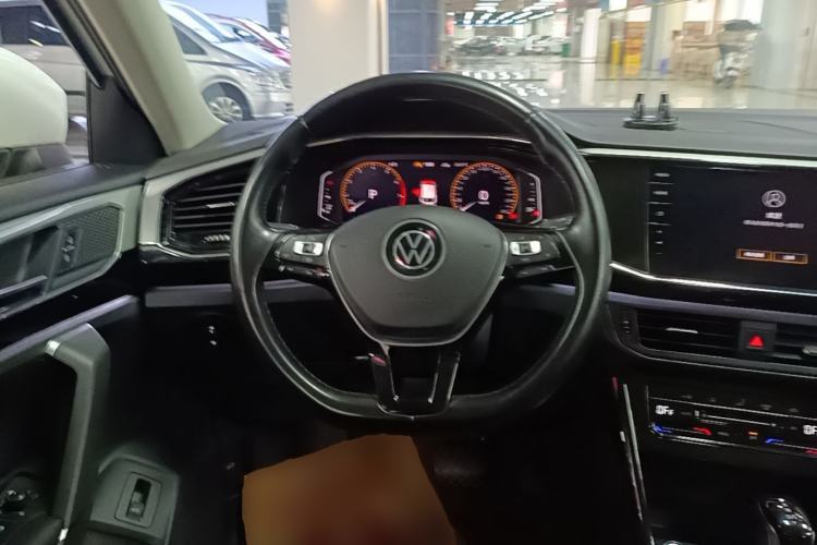 Used Volkswagen Tayron 2021 330TSI Two-Wheel Drive Luxury Smart Connectivity Version Steering Wheel