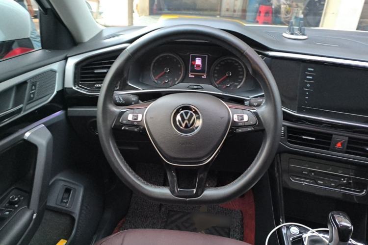 Used Volkswagen Tayron 2021 330TSI Two-Wheel Drive Luxury Smart Connectivity Version Steering Wheel
