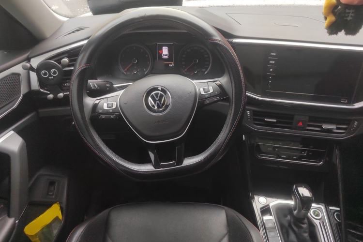 Used Volkswagen Tayron 2021 280TSI Two-Wheel Drive Luxury Smart Connectivity Version Steering Wheel