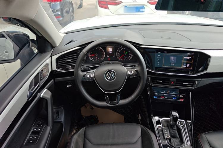 Used Volkswagen Tayron 2021 280TSI Two-Wheel Drive Luxury Smart Connectivity Version Steering Wheel