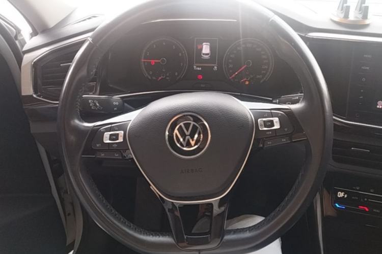 Used Volkswagen Tayron 2021 280TSI Two-Wheel Drive Luxury Smart Connectivity Version Steering Wheel