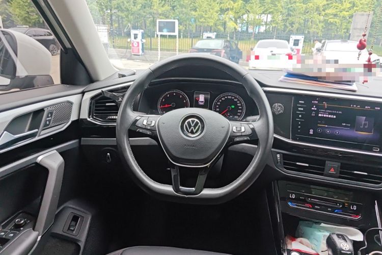 Used Volkswagen Tayron 2021 330TSI Two-Wheel Drive Luxury Smart Connectivity Version Steering Wheel
