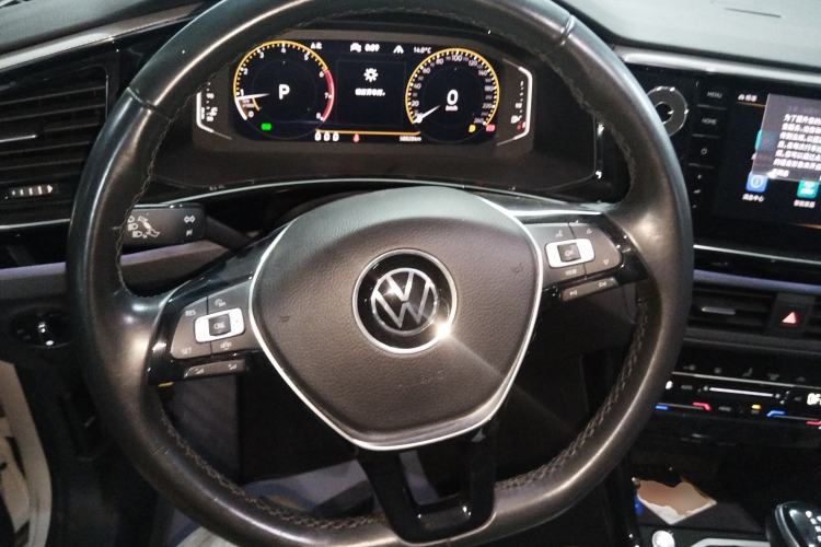 Used Volkswagen Tayron 2021 330TSI Two-Wheel-Drive 3rd Anniversary Limited Edition Steering Wheel