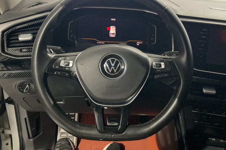Used Volkswagen Tayron 2021 330TSI Two-Wheel Drive Luxury Connected Version Plus Steering Wheel