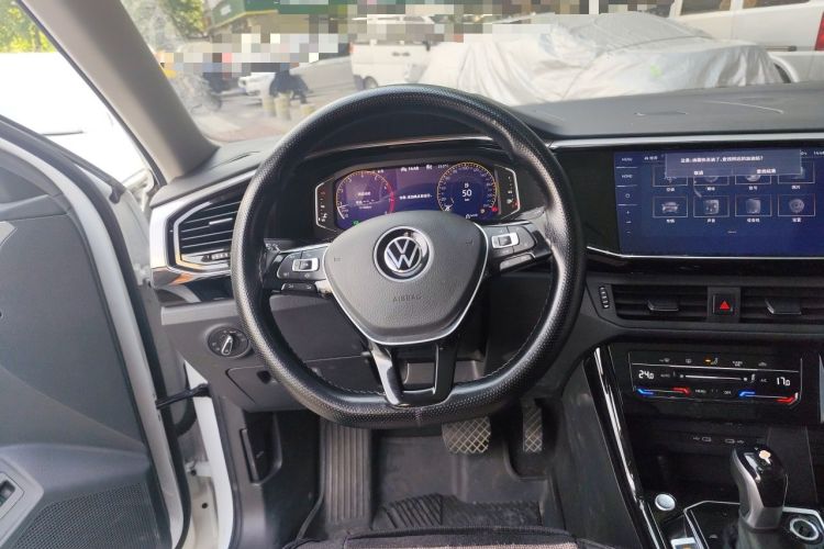 Used Volkswagen Tayron 2021 330TSI Two-Wheel-Drive 3rd Anniversary Limited Edition Steering Wheel
