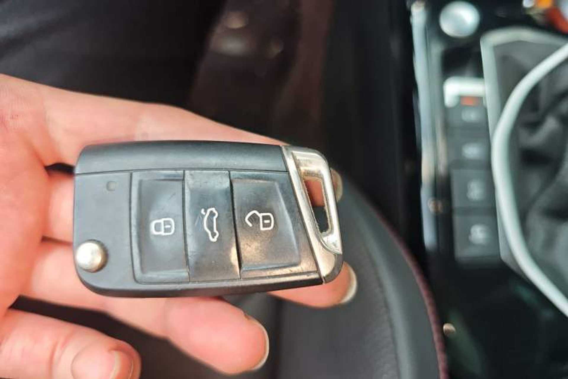 Used Volkswagen Tayron 2021 280TSI Two-Wheel Drive Luxury Smart Connectivity Version Vehicle Key