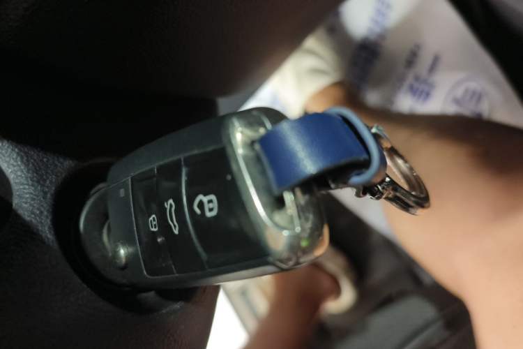 Used Volkswagen Tayron 2021 280TSI Two-Wheel Drive Comfort Connect Edition Vehicle Key